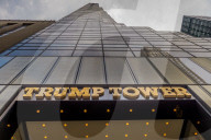 NY:8 Immigration activists arrested at Trump Tower