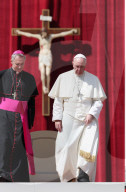 NEWS - Rom: Papst Franziskus spricht Mutter Teresa heilig