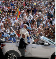 NEWS - Rom: Papst Franziskus spricht Mutter Teresa heilig
