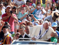 NEWS - Rom: Papst Franziskus spricht Mutter Teresa heilig