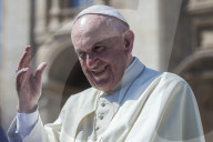 NEWS - Rom: Papst Franziskus spricht Mutter Teresa heilig
