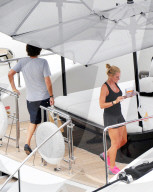 EXKLUSIV - Chloe Green macht Ferien und turtelt in Portofino und St.Tropez