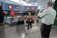 FEATURE -  Star Trek Briefmarken Ersttag: Feier in New York