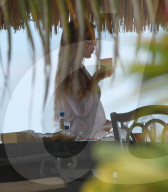 EXKLUSIV - Khloe Kardashian und Tristan Thompson fahren Jet Ski in Mexiko