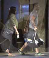 PEOPLE - Simon Cowell mit der Familie in Beverly Hills unterwegs