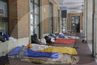 NEWS - Flüchtlinge in Como warten auf die Weiterreise
