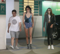 PEOPLE - Kendall Jenner bummelt in Beverly Hills