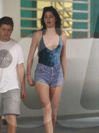 PEOPLE - Kendall Jenner bummelt in Beverly Hills