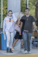 PEOPLE - Jaden Smith turtelt mit seiner Freundin in Los Angeles