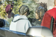 PEOPLE - Jaden Smith turtelt mit seiner Freundin in Los Angeles