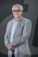PORTRAIT - Roger Mason 