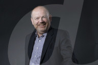 PORTRAIT - Mark Thompson