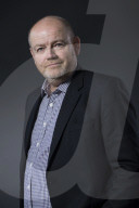 PORTRAIT - Mark Thompson