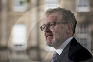 PORTRAIT - David Mundell 
