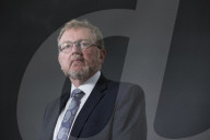 PORTRAIT - David Mundell 