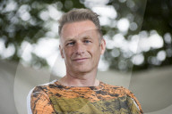 PORTRAIT -  Chris Packham 
