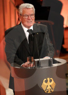 NEWS - Berlin: Staatsakt für Walter Scheel in der Philharmonie