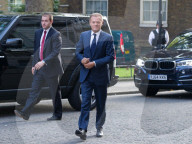 NEWS - Theresa May trifft Donald Tusk in der Downing Street