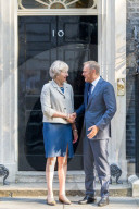 NEWS - Theresa May trifft Donald Tusk in der Downing Street