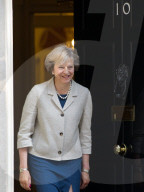NEWS - Theresa May trifft Donald Tusk in der Downing Street