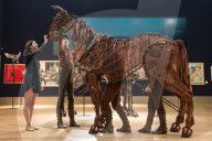 FEATURE - 'War Horse' Versteigerung bei Bonhams in London