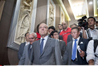 NEWS - Frankreich: Alain Juppe zu Besuch in der Chinesischen Gemeinschaft von Aubervillier