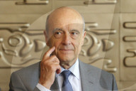 NEWS - Frankreich: Alain Juppe zu Besuch in der Chinesischen Gemeinschaft von Aubervillier