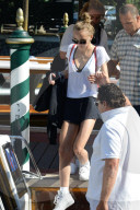 PEOPLE - Lily Rose Depp macht eine Bootstour in Venedig