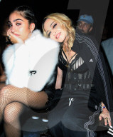 PEOPLE - New York Fashionweek: Madonna mit Lourdes an der Alexander-Wang-Show