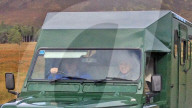 PEOPLE - Queen Elizabeth chauffiert Kate durchs Hochmoor von Balmoral