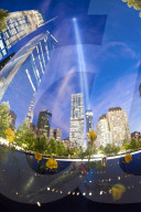 NEWS - 15 Jahre 9/11 - Lichter symbolisieren die Twin Towers
