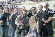 NEWS - Österreich: Kunstflieger Hannes Arch stirbt bei Hubschrauberabsturz