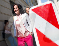 NEWS - Österreich: Präsidentenwahl in Österreich in den Advent verschoben