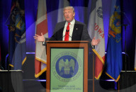 NEWS - USA: Neue Wahlkampfstrategie - Donald Trump der Mitfühlende