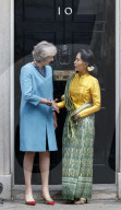 NEWS - Theresa May empfängt Aung San Suu Kyi an der Downing Street