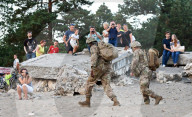 NEWS - Polen: US-Fallschirmspringer üben den Ernstfall