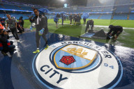 NEWS - Mega-Regen in Manchester: Fussballspiel musste abgesagt werden
