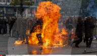 NEWS - Paris: Gewaltsame Proteste gegen Arbeitsrechts-Reform