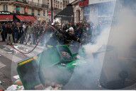 NEWS - Paris: Gewaltsame Proteste gegen Arbeitsrechts-Reform