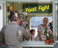 PEOPLE - Lindsay Lohan kocht mit Jamie Oliver