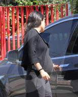 PEOPLE - Schwangere Mila Kunis mit Tochter Wyatt unterwegs