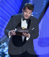 PEOPLE - Emmy Awards - Die Show