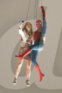 FEATURE - Ein Selfie mit Spiderman