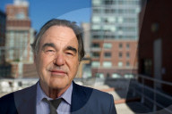 STUDIO - Oliver Stone