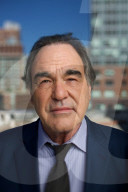 STUDIO - Oliver Stone