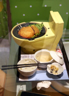 FEATURE - Was für ein Scheiss: Asiatisches Restaurant macht auf Toilette