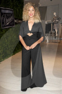 PEOPLE - Lady in Black: Leona Lewis als Gast beim Vanity Fair Apero