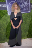 PEOPLE - Lady in Black: Leona Lewis als Gast beim Vanity Fair Apero