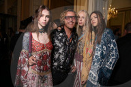 PEOPLE - Promis bei der Roberto Cavalli Modenschau in Mailand