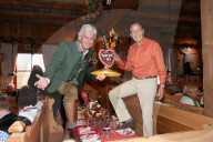 PEOPLE - Promis feiern auf der Wiesen am Oktoberfest